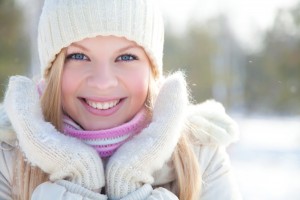 8 Tips To Keep Your Skin Glowing This Winter